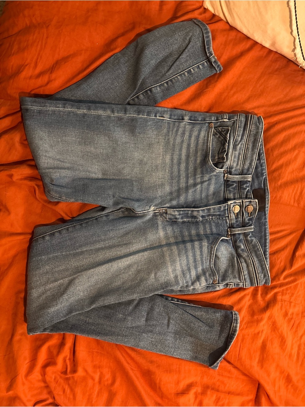 Buckle Skinny Jeans in Medium Blue Wash